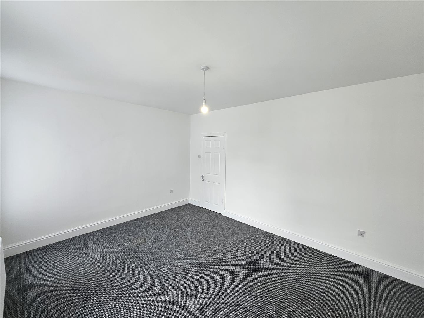 Ashley Lane, Moston, photo 20